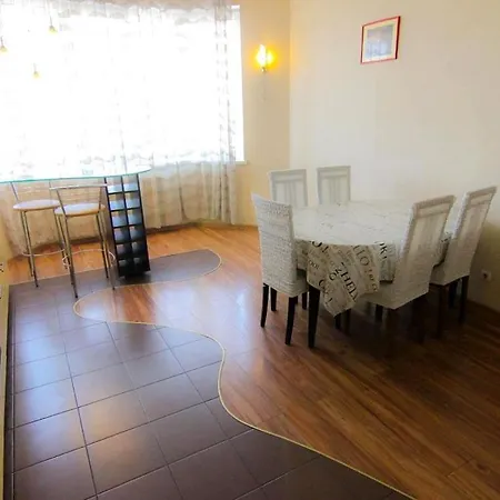 Apartamentos Dsr *